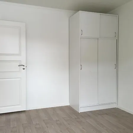 Apartment Sentral Leilighet I *